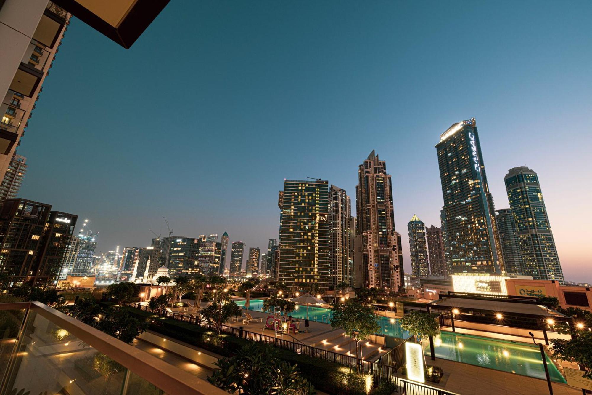 Apartment Downtown Luxurious 2br Near Burj Khalifa