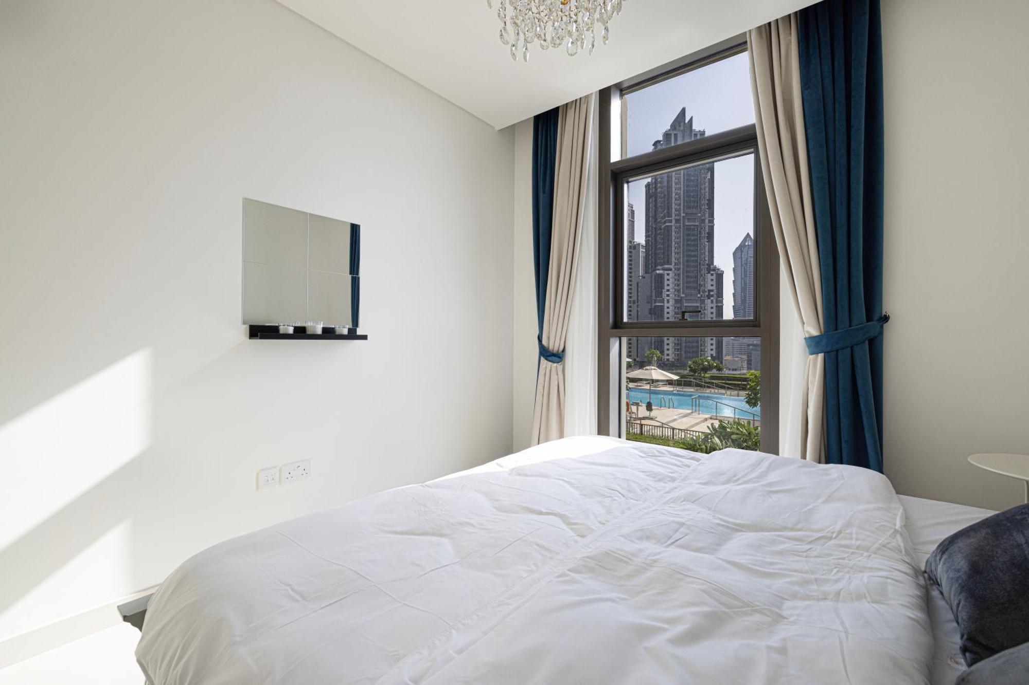 Downtown Luxurious 2br Near Burj Khalifa Apartment