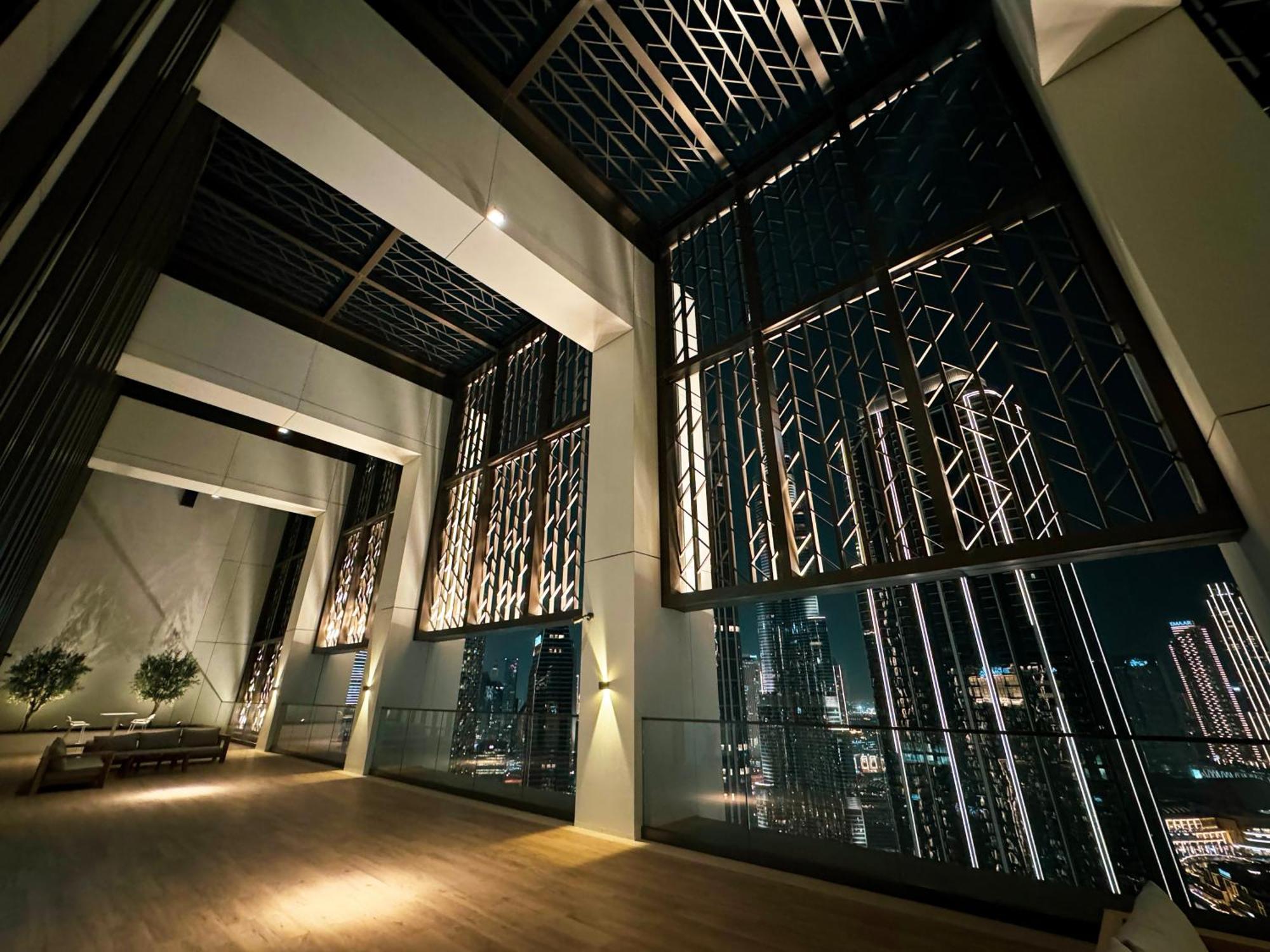 Downtown Luxurious 2br Near Burj Khalifa *